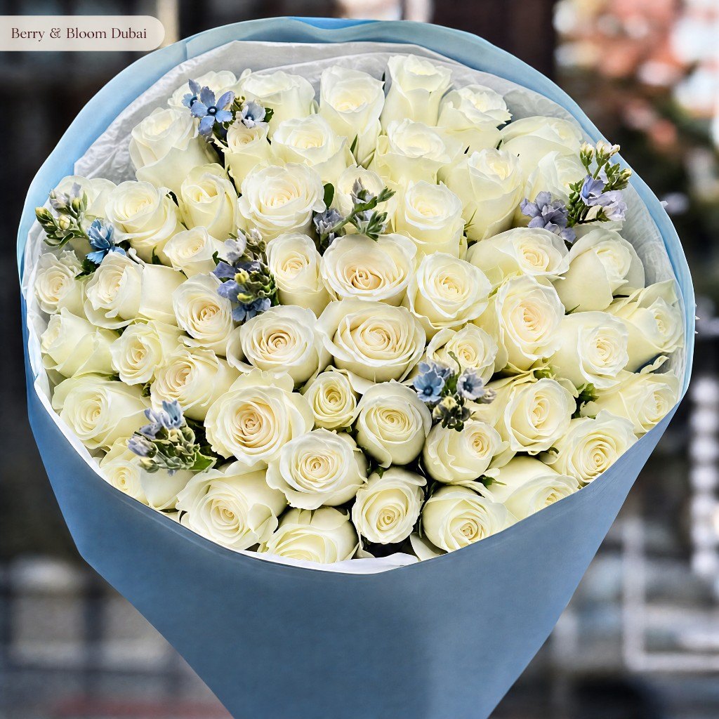 101 White Roses with Oxy